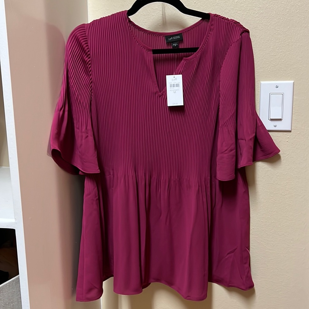 Brand new with tags cranberry top from JJill